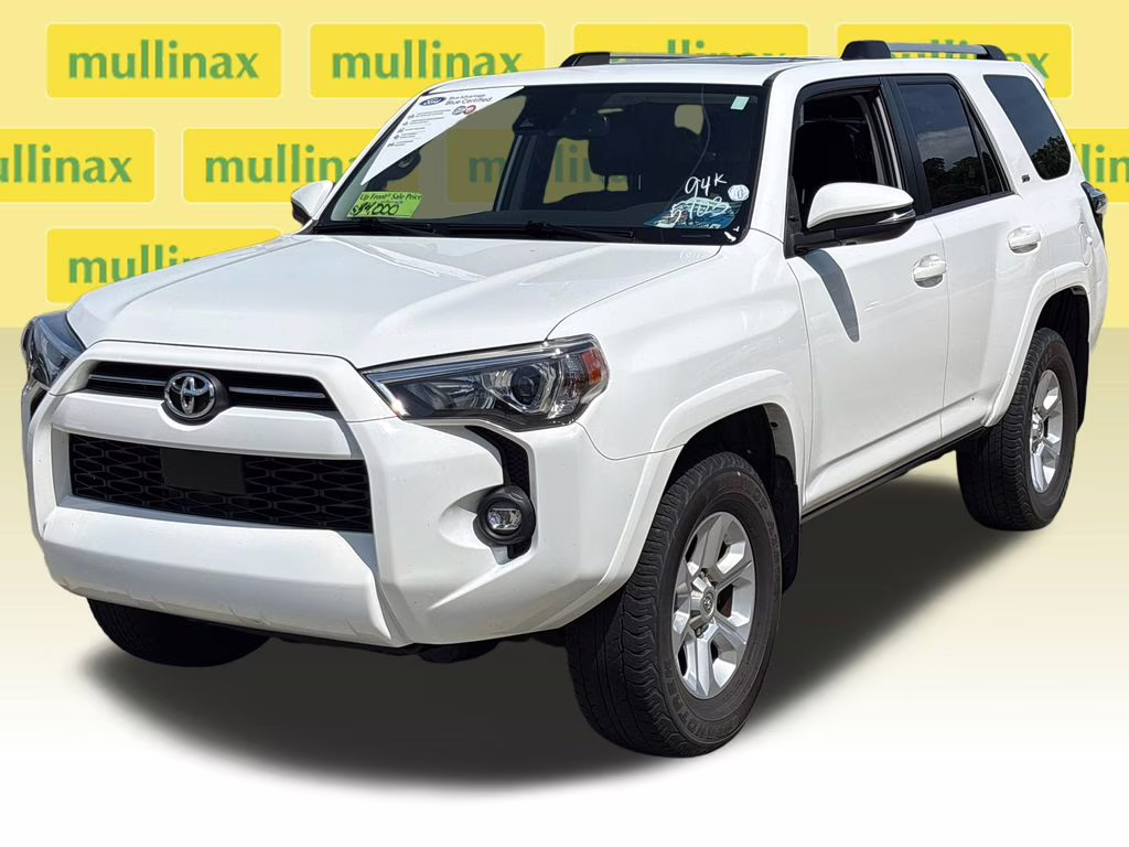 2022 White Toyota 4Runner SR5 Premium 4X4 SUV