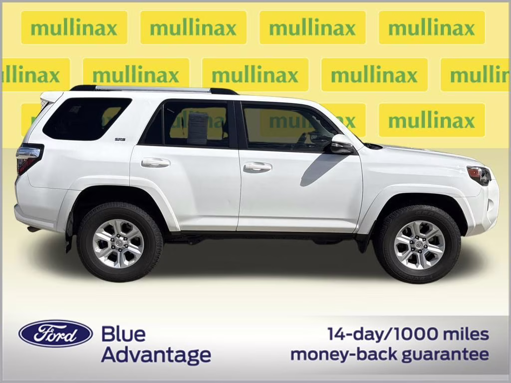 2022 White Toyota 4Runner SR5 Premium 4X4 SUV