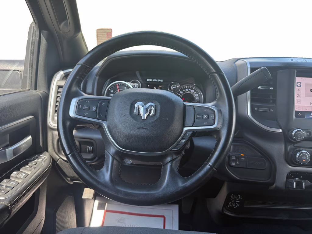 2024 Diamond Black Crystal Pearlcoat Ram 2500 Big Horn 4X4 Truck