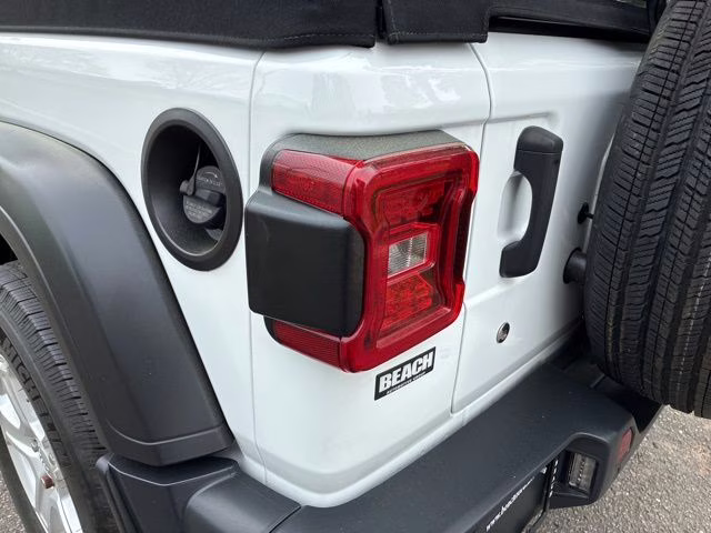 2020 Bright White Clearcoat Jeep Wrangler Unlimited Sport S 4X4 SUV