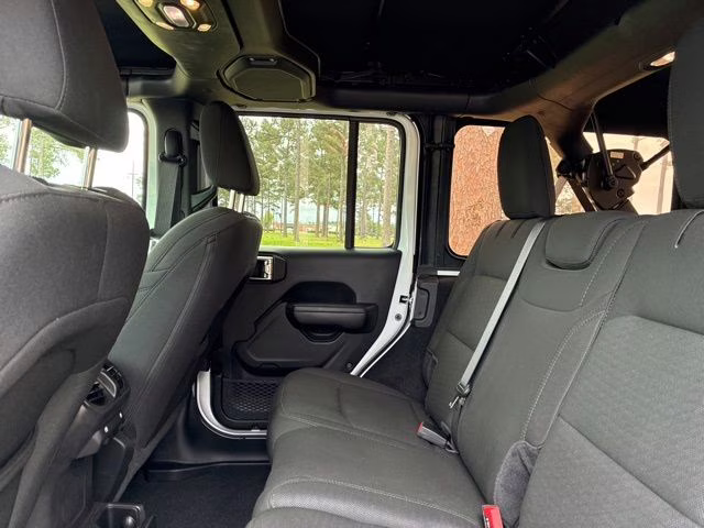 2020 Bright White Clearcoat Jeep Wrangler Unlimited Sport S 4X4 SUV