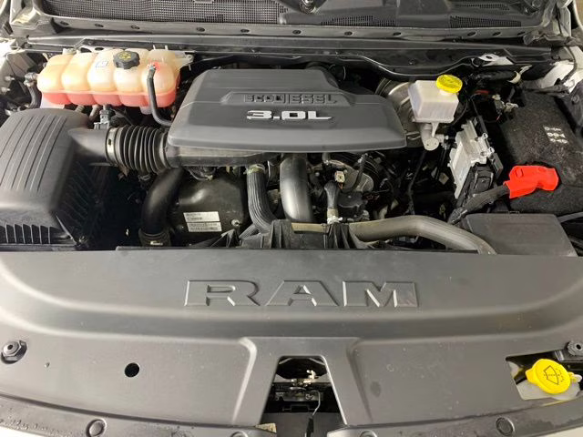 2023 Bright White Clearcoat Ram 1500 Big Horn 4X4 Truck