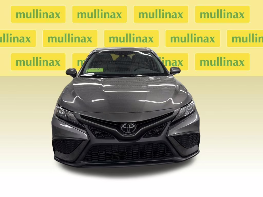 2023 Predawn Gray Mica Toyota Camry SE FWD Sedan