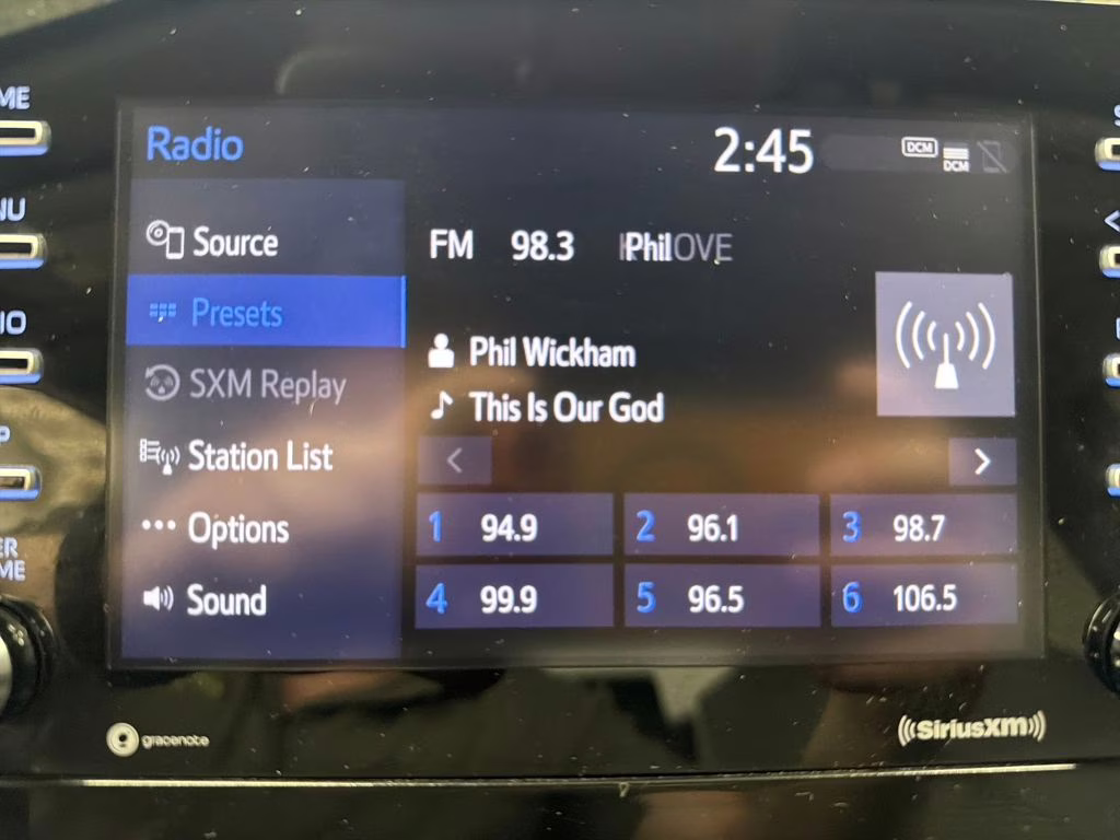 2023 Predawn Gray Mica Toyota Camry SE FWD Sedan