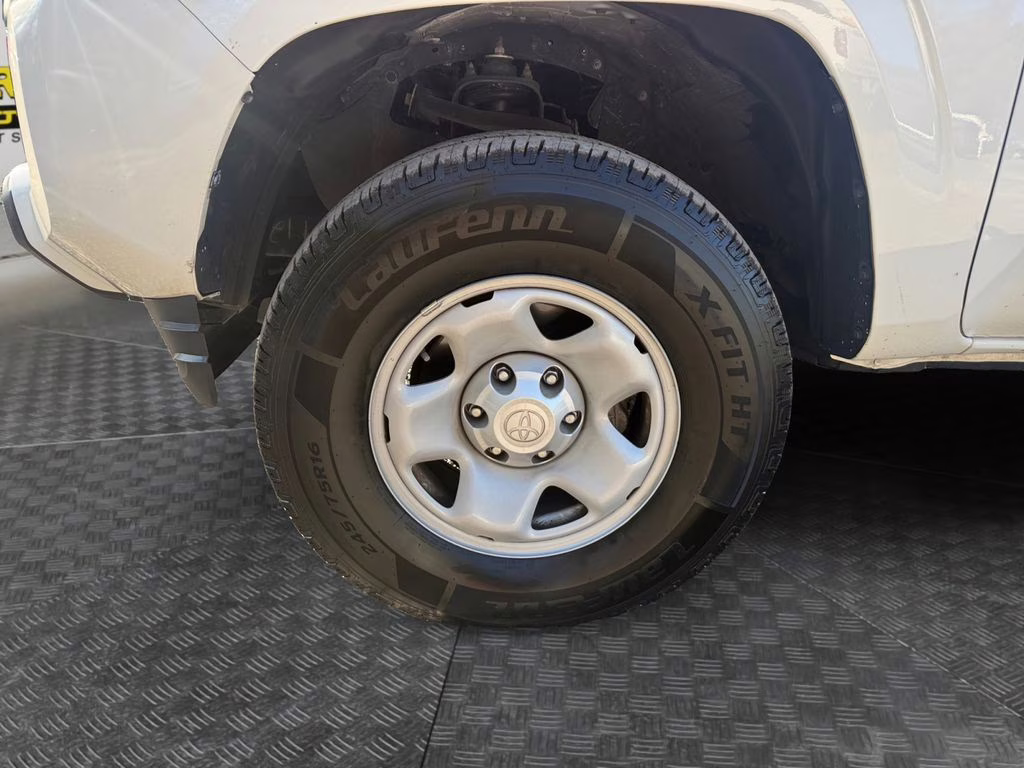 2023 Ice Cap Toyota Tacoma SR5 RWD Truck