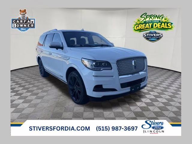 2023 Pristine White Metallic Tri-Coat Lincoln Navigator Reserve 4X4 SUV