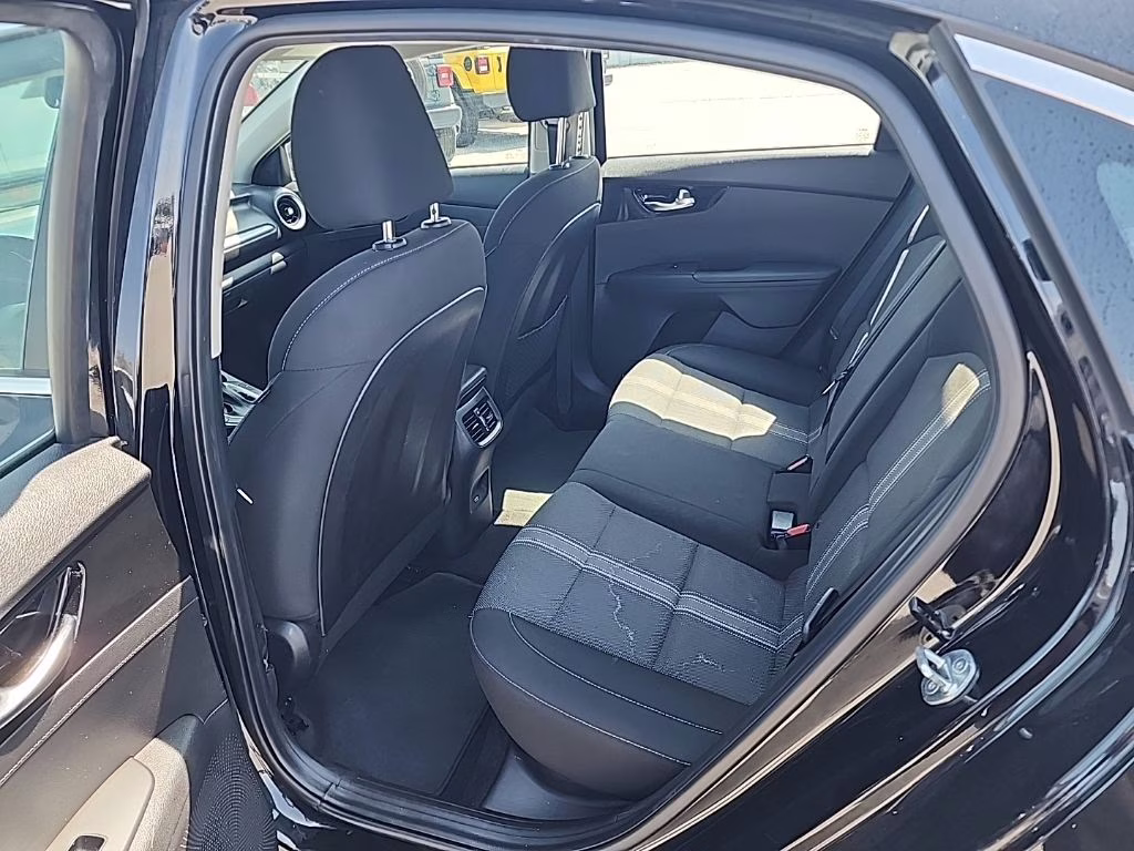 2023 Snow White Pearl Kia Forte GT-Line FWD Sedan