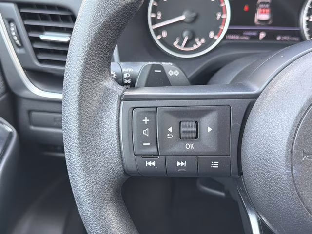 2023 Glacier White Nissan Rogue S FWD SUV