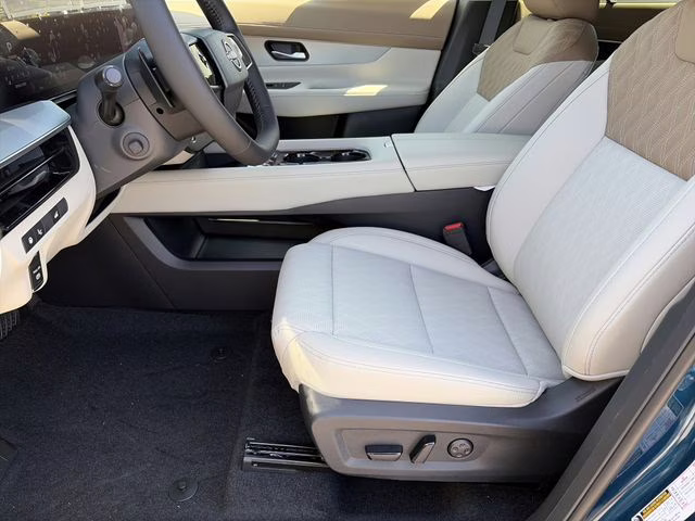 2026 Aurora Blue/Super Black Nissan Murano Platinum AWD SUV