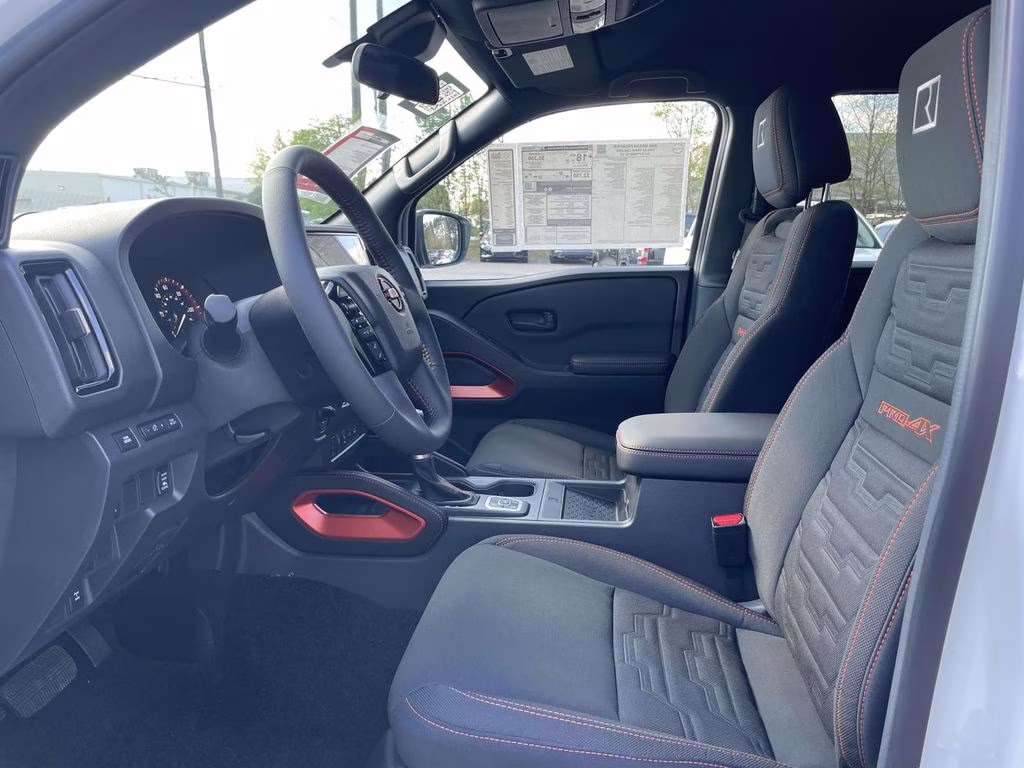 2026 Glacier White Nissan Frontier PRO-4X 4X4 Truck