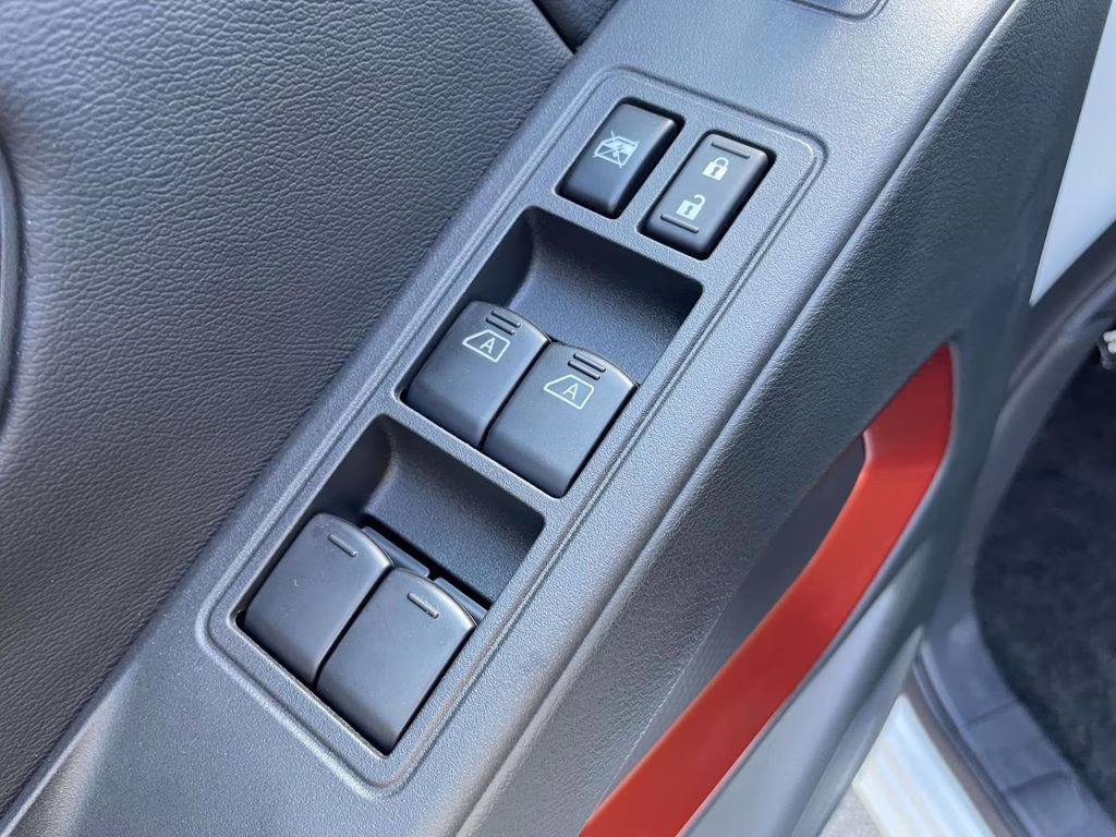 2026 Glacier White Nissan Frontier PRO-4X 4X4 Truck