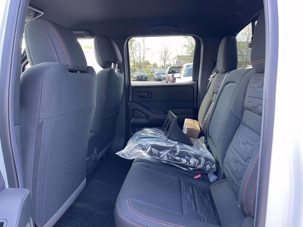 2026 Glacier White Nissan Frontier PRO-4X 4X4 Truck