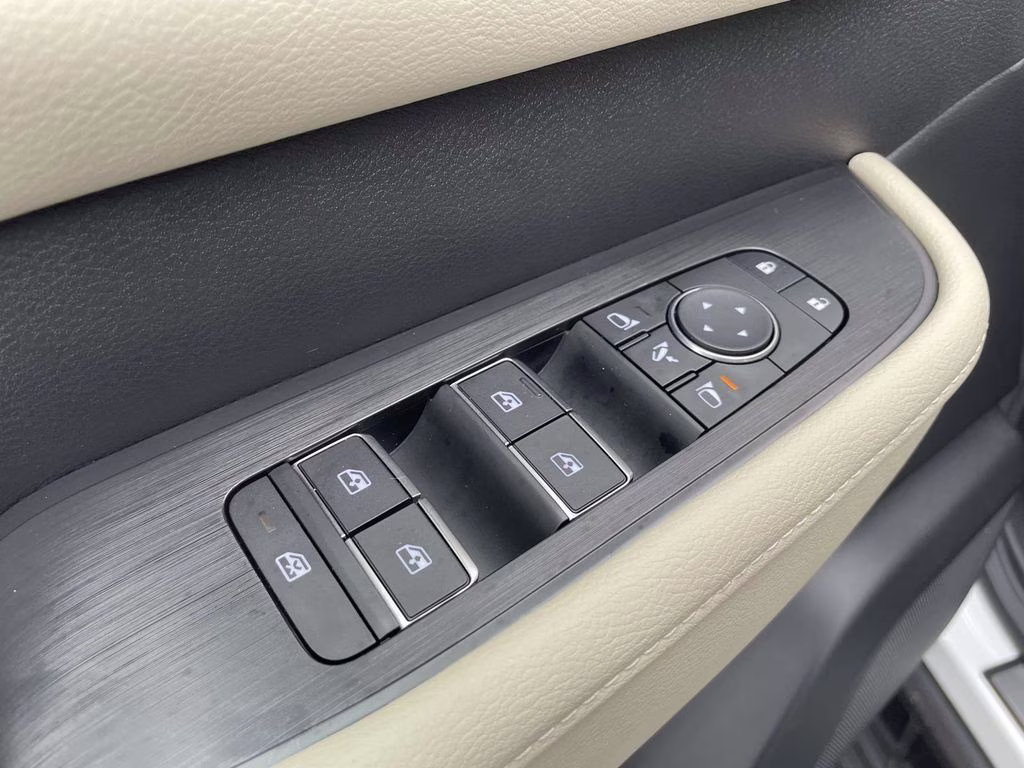 2026 Aspen White Tricoat Nissan Armada Platinum RWD SUV