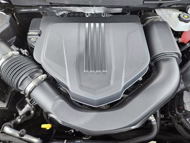 2026 Mosaic Black Metallic Chevrolet Traverse LT FWD SUV