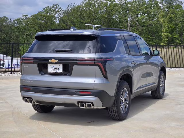 2026 Sterling Gray Metallic Chevrolet Traverse LT FWD SUV