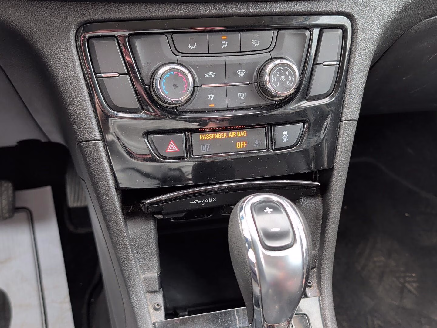 2019 Satin Steel Metallic Buick Encore Preferred FWD SUV