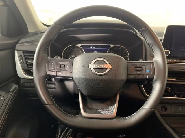 2025 Super Black Nissan Rogue SV AWD SUV