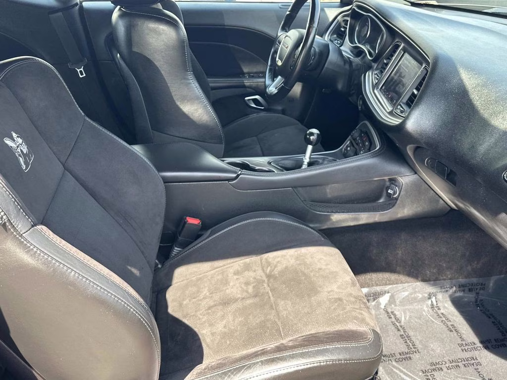 2019 Destroyer Gray Clearcoat Dodge Challenger R/T Scat Pack Widebody RWD Coupe