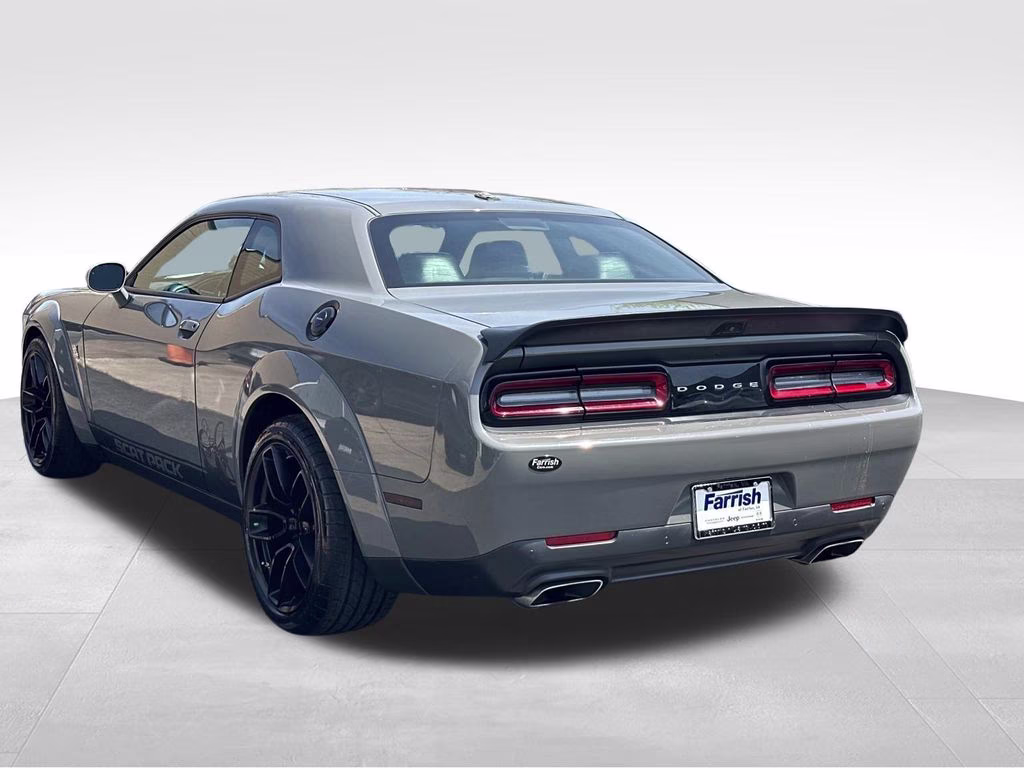 2019 Destroyer Gray Clearcoat Dodge Challenger R/T Scat Pack Widebody RWD Coupe