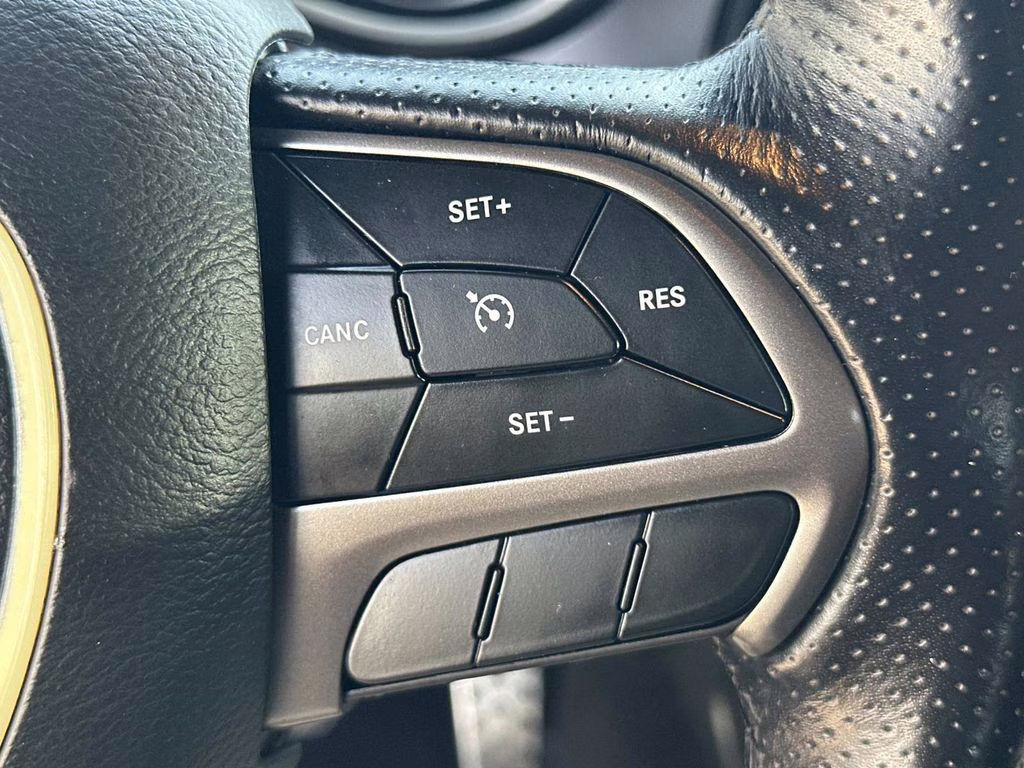 2019 Destroyer Gray Clearcoat Dodge Challenger R/T Scat Pack Widebody RWD Coupe