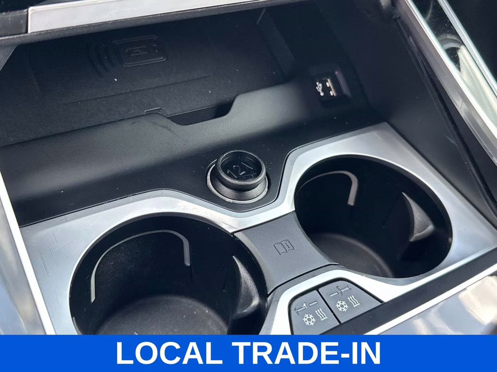 2021 Alpine White BMW X7 ALPINA XB7 AWD SUV