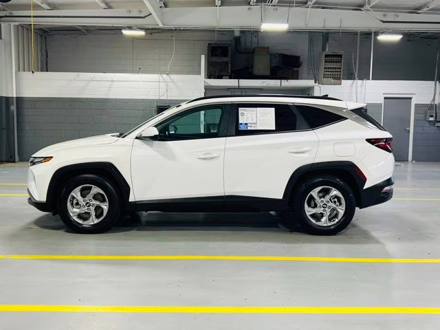 2024 White Pearl Hyundai Tucson SEL FWD SUV