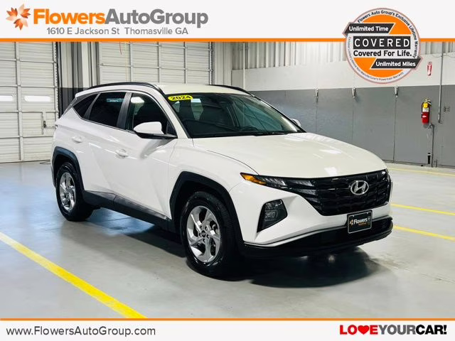 2024 White Pearl Hyundai Tucson SEL FWD SUV