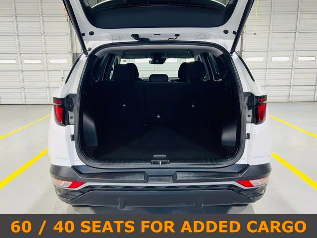 2024 White Pearl Hyundai Tucson SEL FWD SUV