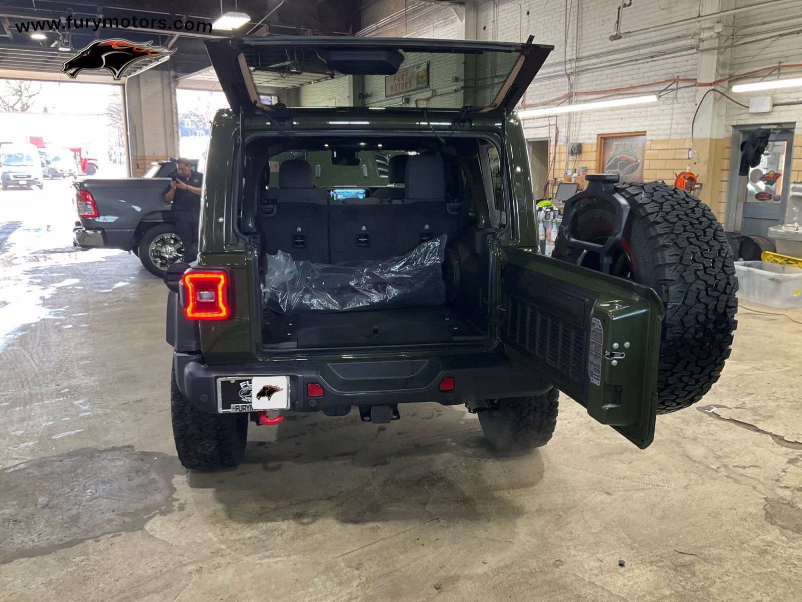 2024 Sarge Green Clearcoat Jeep Wrangler Rubicon X 4X4 SUV