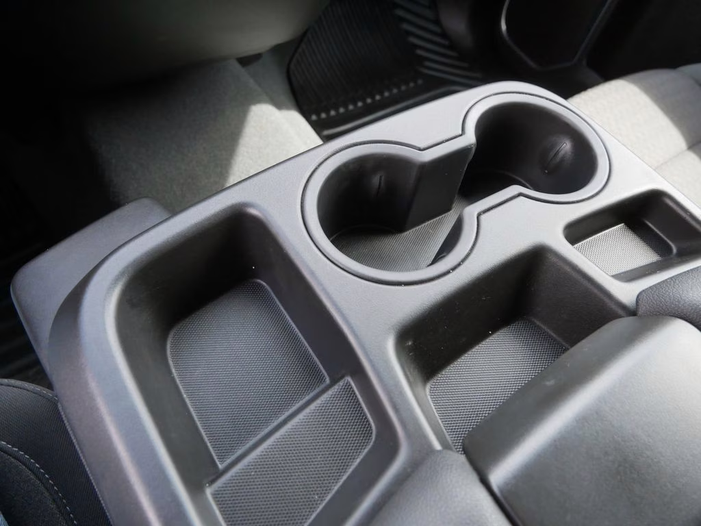 2024 Summit White GMC Sierra 1500 SLE 4X4 Truck