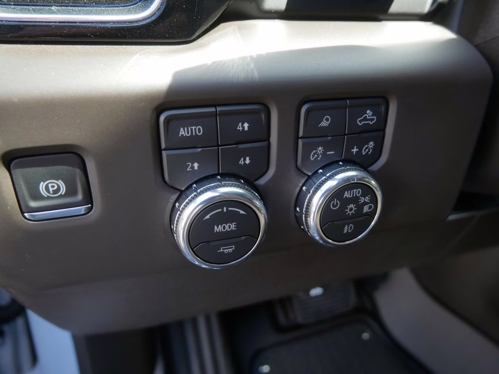 2026 Glacier White Tricoat GMC Sierra 1500 Denali 4X4 Truck