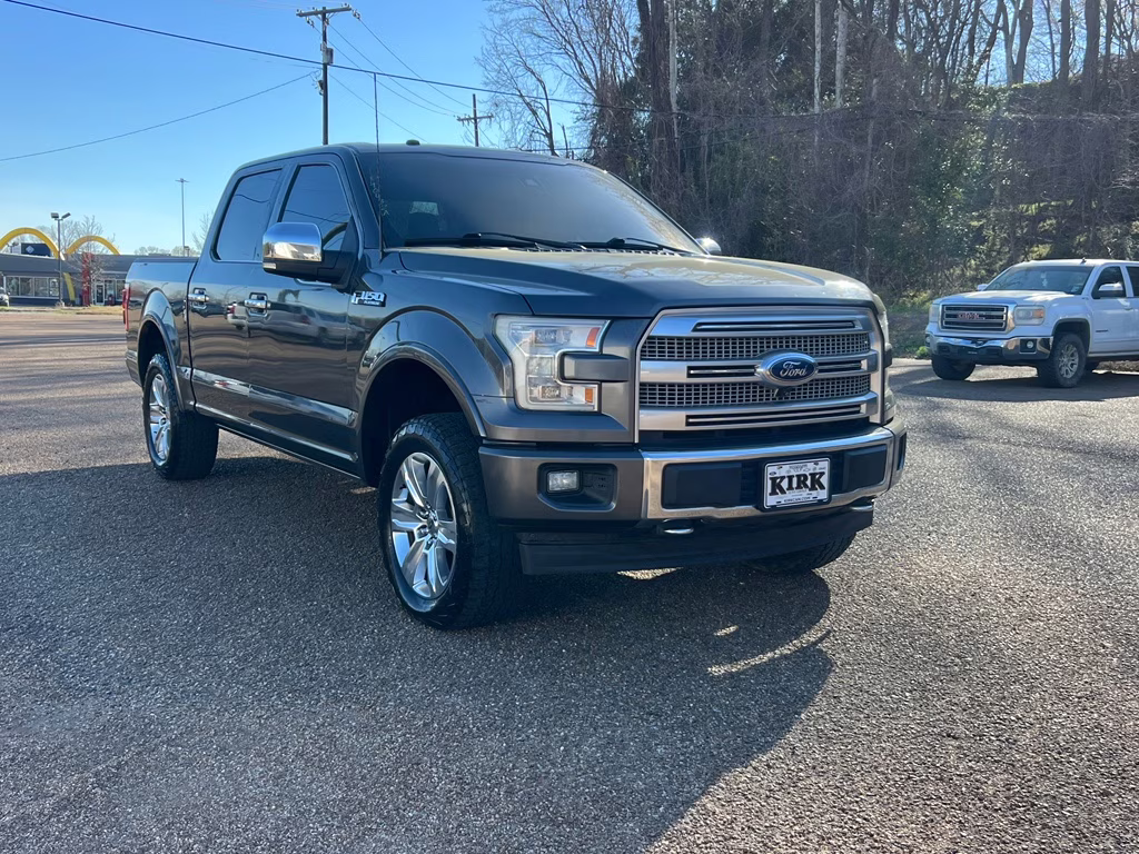 2017 Magnetic Metallic Ford F-150 Platinum 4X4 Truck
