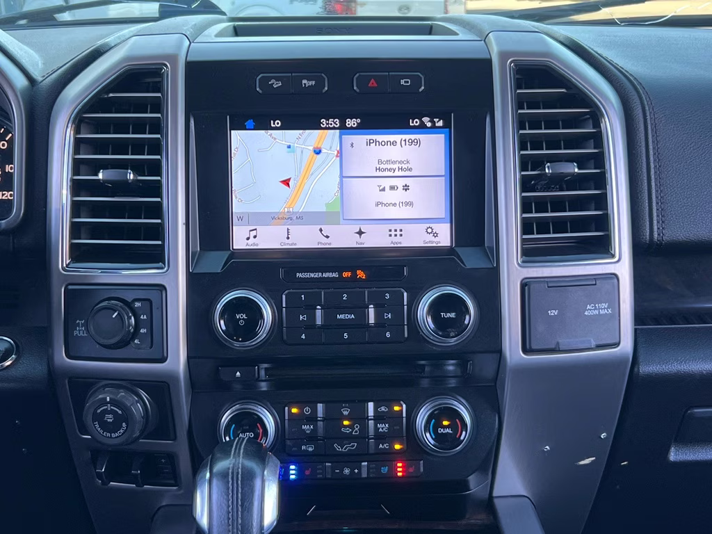 2017 Magnetic Metallic Ford F-150 Platinum 4X4 Truck