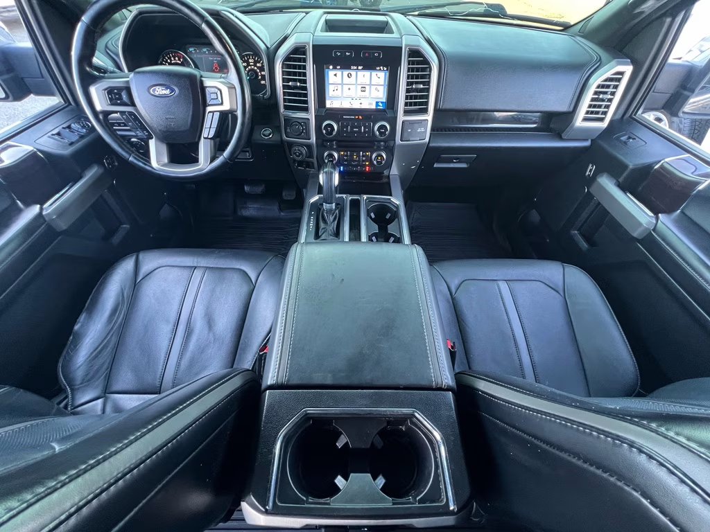 2017 Magnetic Metallic Ford F-150 Platinum 4X4 Truck