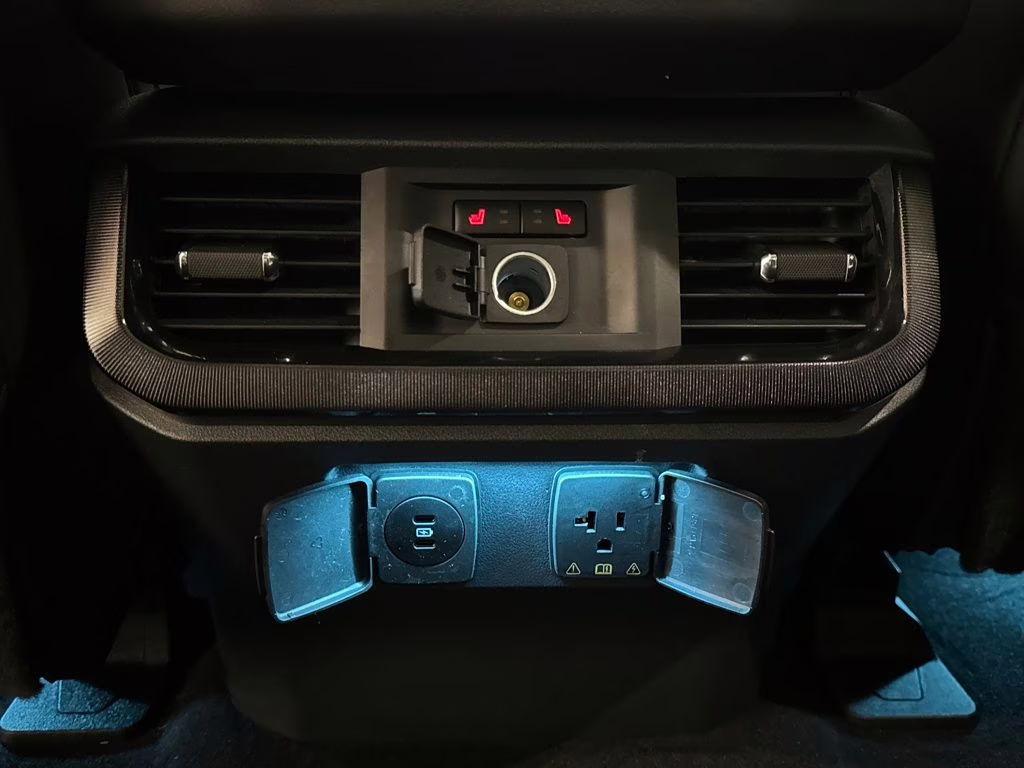 2025 Antimatter Blue Metallic Ford F-150 Lightning Platinum AWD Truck