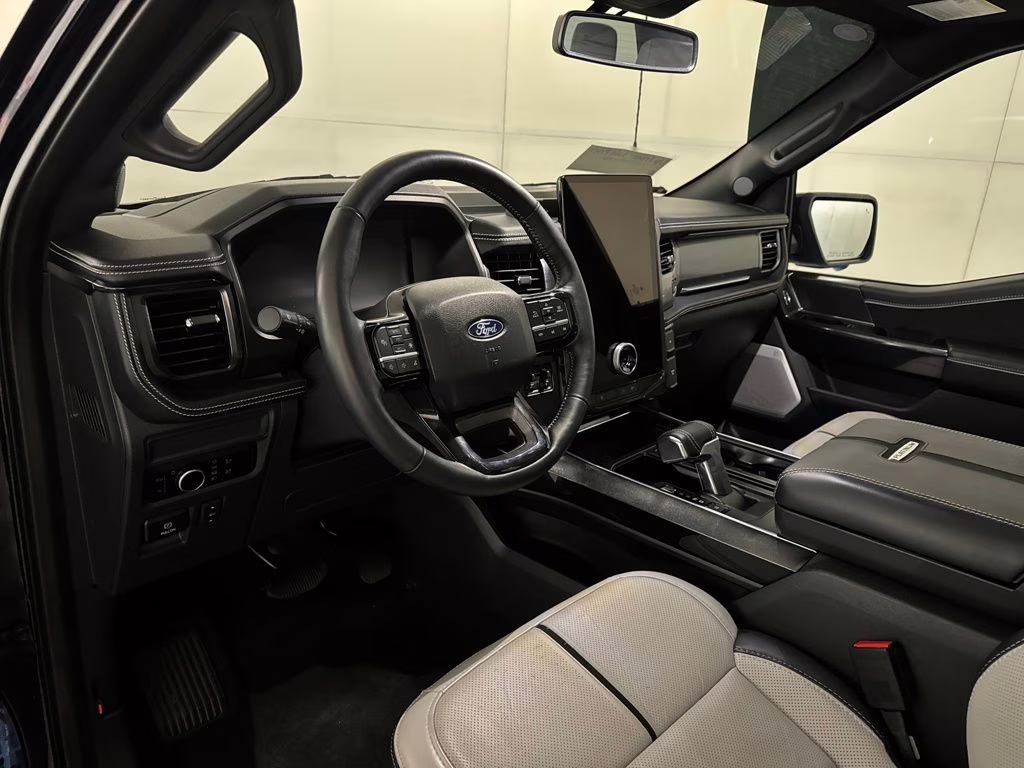 2025 Antimatter Blue Metallic Ford F-150 Lightning Platinum AWD Truck