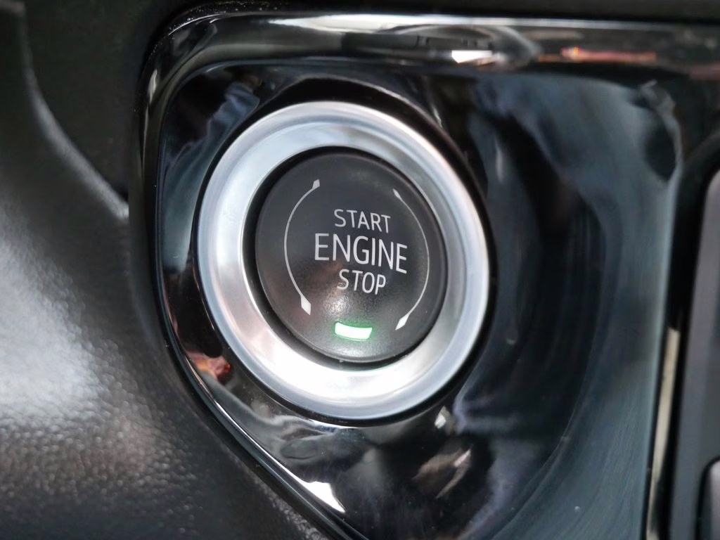 2024 Summit White GMC Sierra 1500 SLE 4X4 Truck