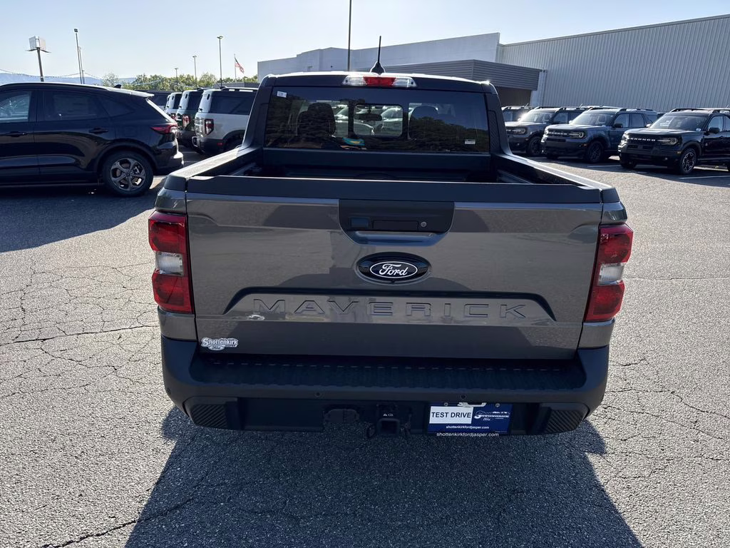 2026 Carbonized Gray Metallic Ford Maverick Lariat AWD Truck