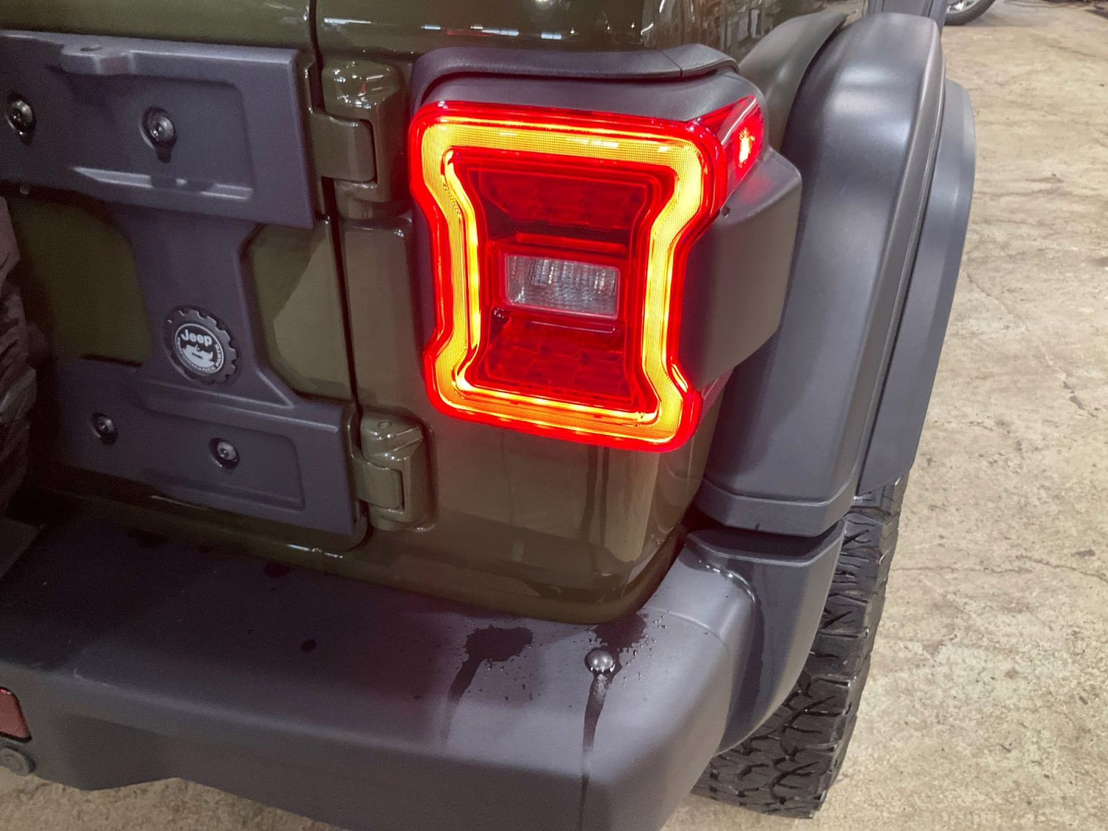 2024 Sarge Green Clearcoat Jeep Wrangler Rubicon X 4X4 SUV