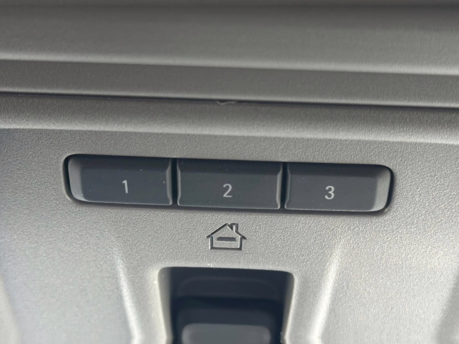 2024 Sterling Metallic GMC Sierra 1500 SLE 4X4 Truck