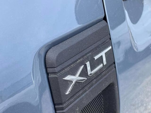 2025 Azure Gray Metallic Ford Maverick XLT AWD Truck