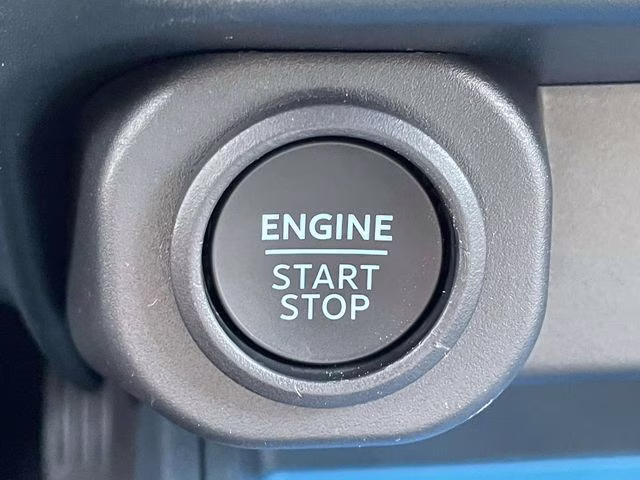 2025 Shadow Black Ford Maverick XLT AWD Truck