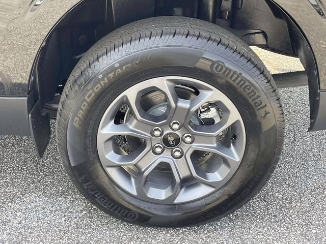 2025 Shadow Black Ford Maverick XLT AWD Truck