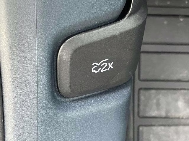 2025 Green Ford Maverick XLT AWD Truck