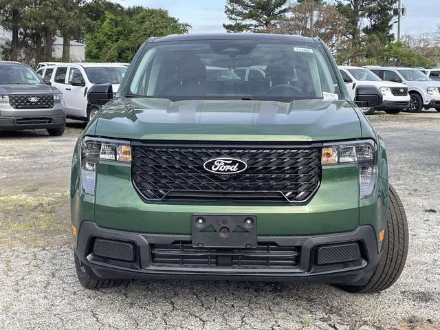 2025 Green Ford Maverick XLT AWD Truck