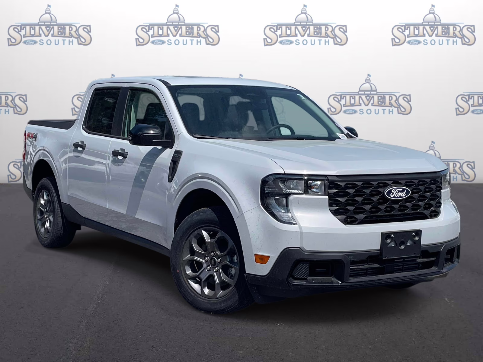 2025 White Metallic Ford Maverick XLT AWD Truck