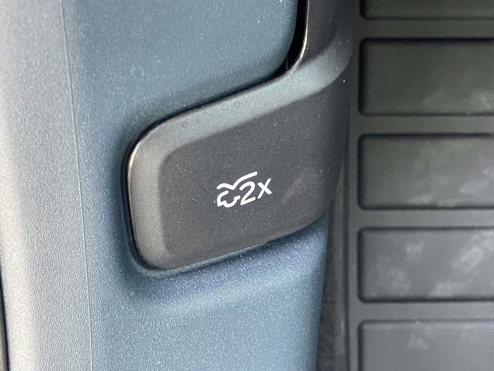 2025 Shadow Black Ford Maverick XLT AWD Truck