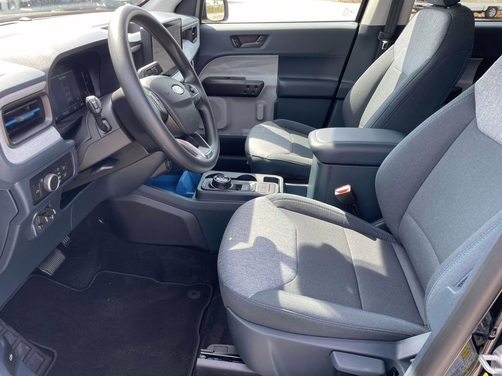 2025 Shadow Black Ford Maverick XLT AWD Truck