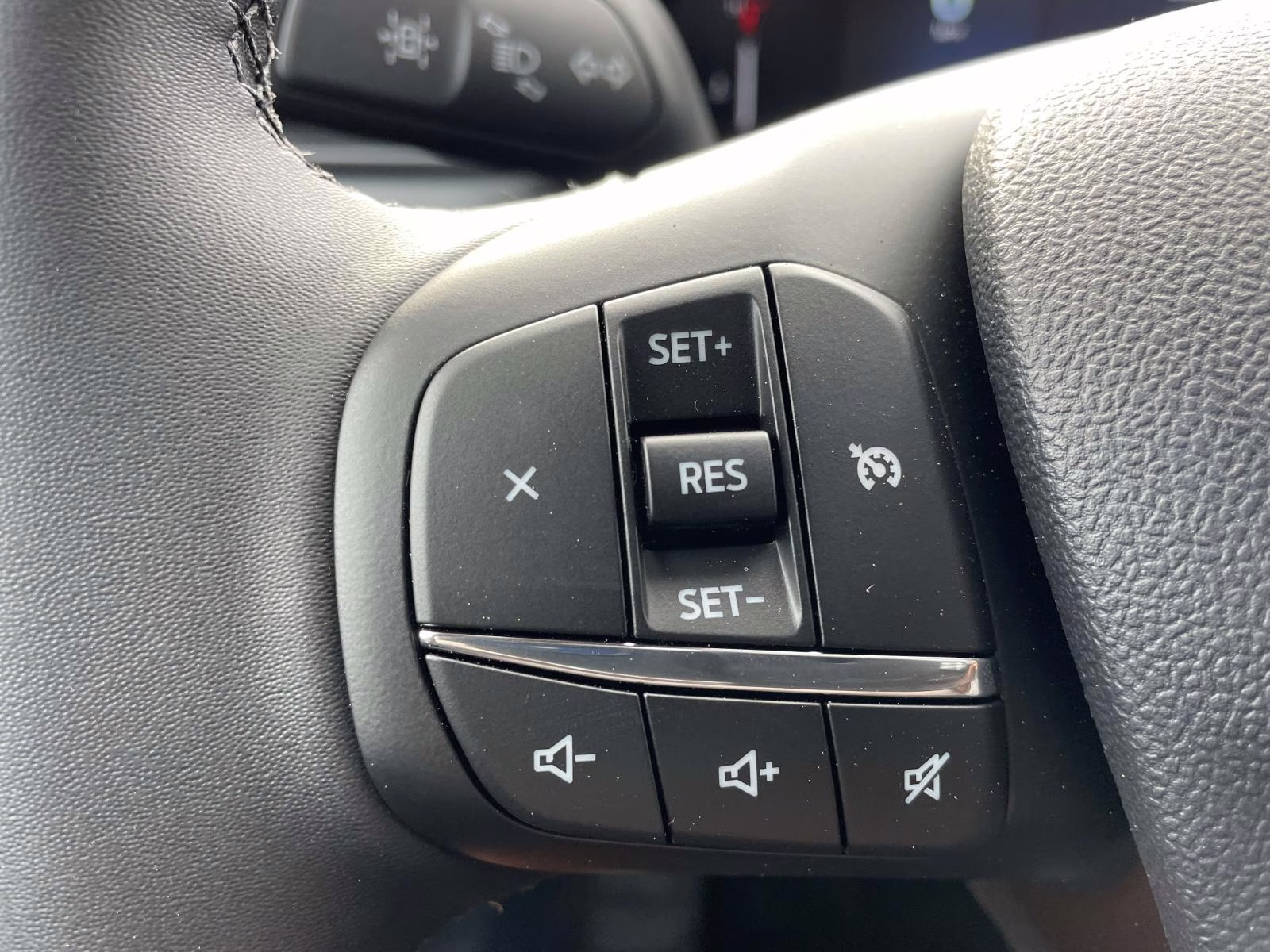 2025 Green Ford Maverick XLT AWD Truck