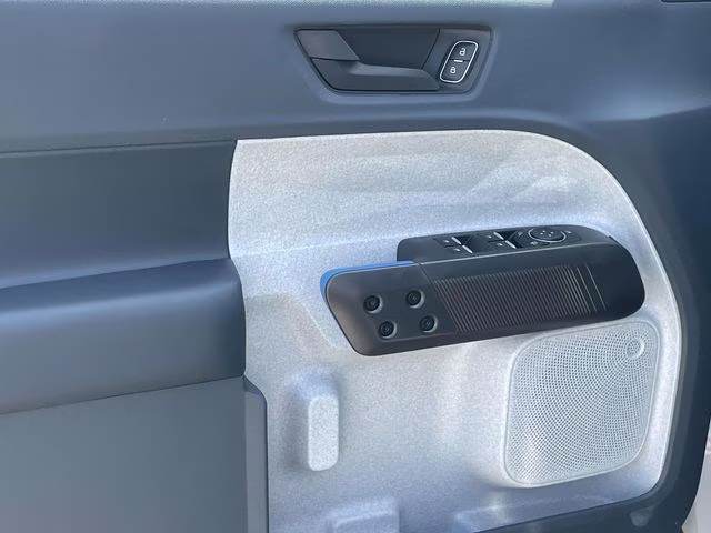 2025 White Metallic Ford Maverick XLT AWD Truck